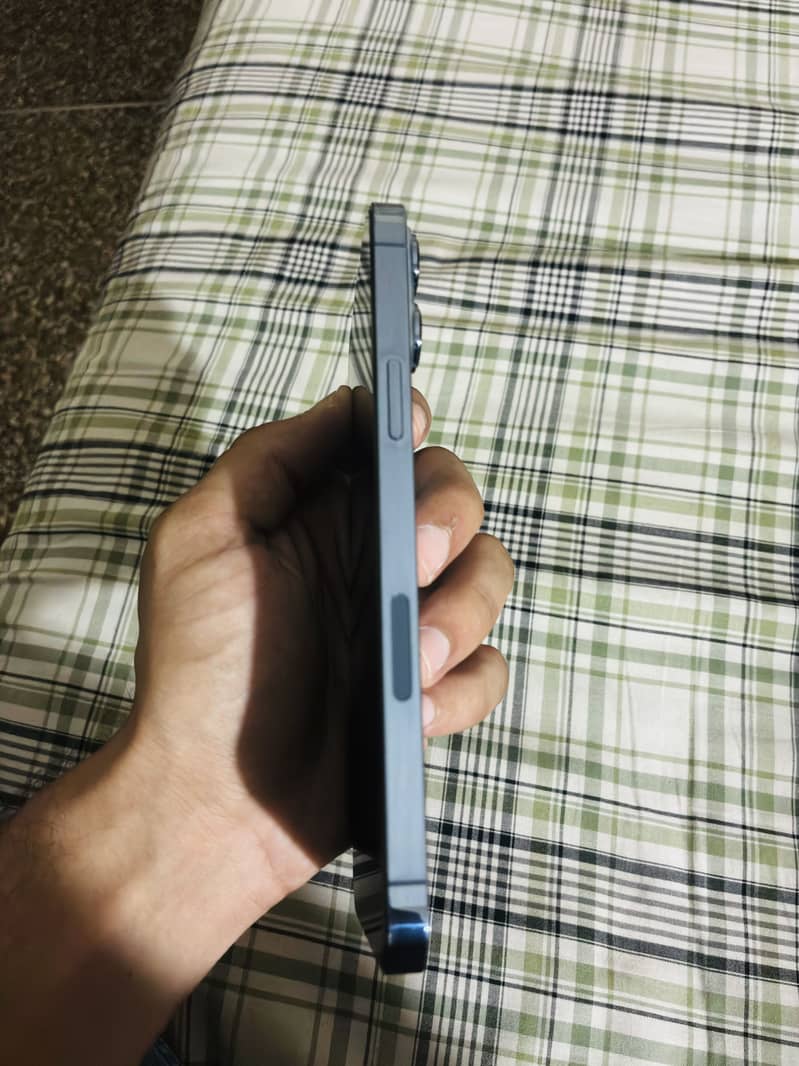 Iphone 13 pro max 5