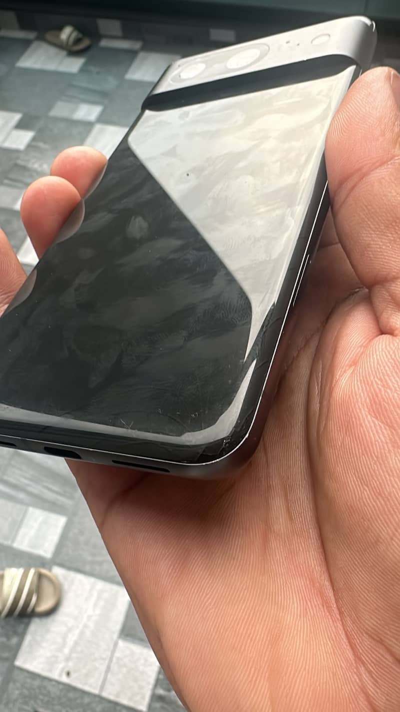 Google Pixel 8 3