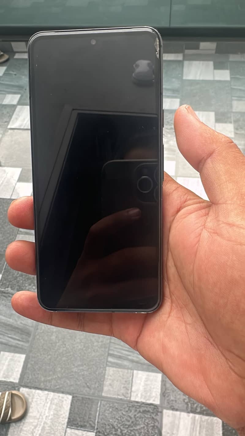 Google Pixel 8 5