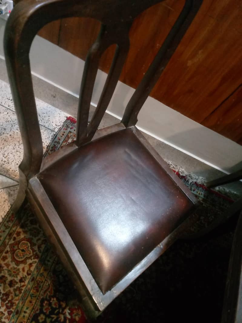 Dining Table 6 Sitter 2