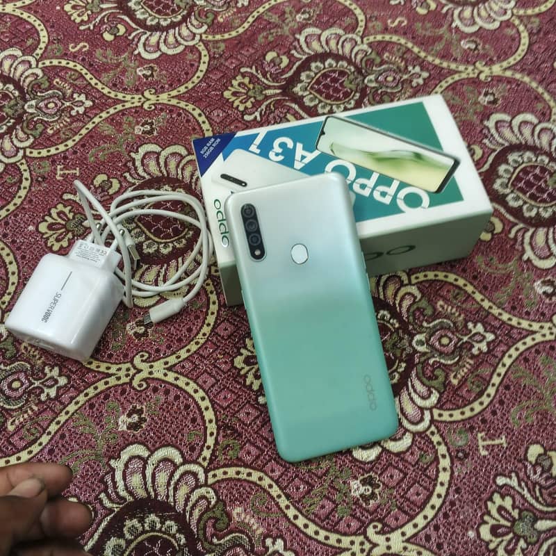 OPPO A31 2