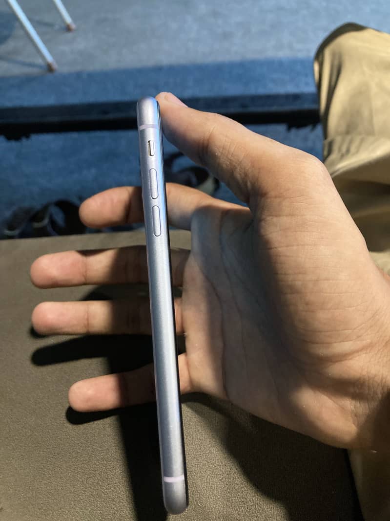 Apple iPhone 11 1