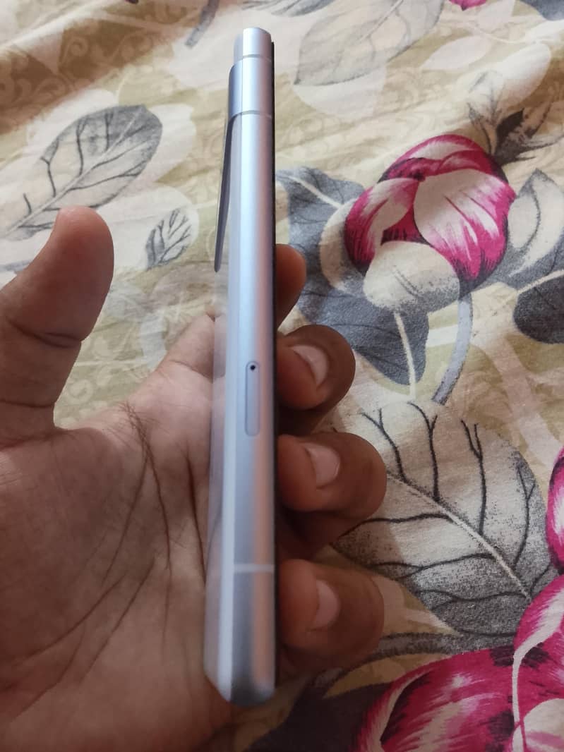 Google Pixel 7a 1