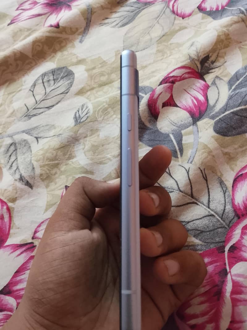 Google Pixel 7a 2