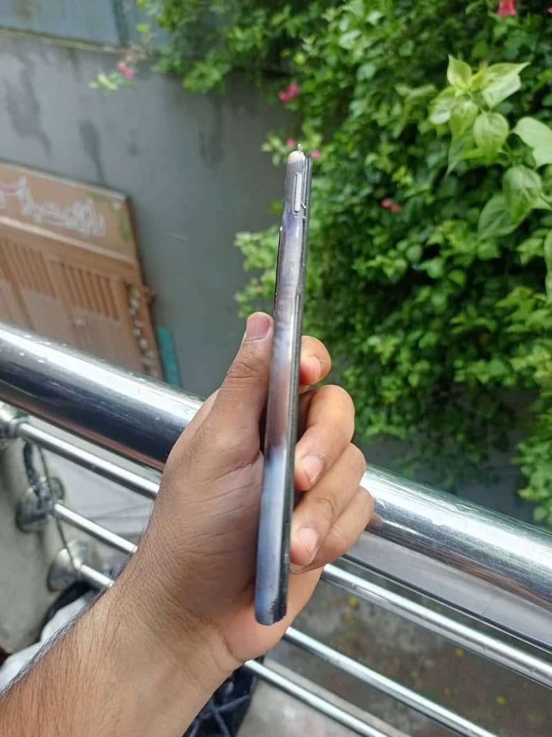 OPPO A95 5