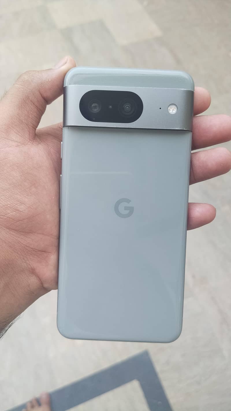 Google Pixel 8 5