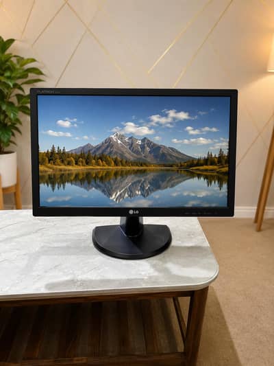 LG 24 inches led