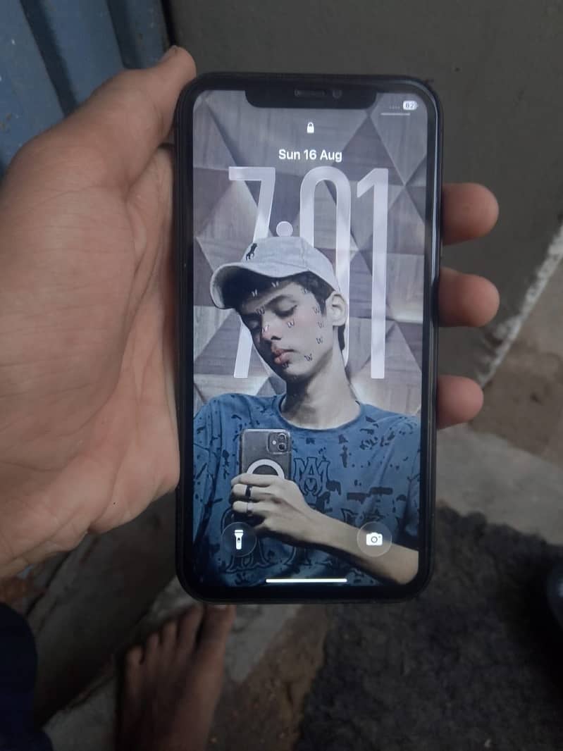 Apple iPhone 11 5