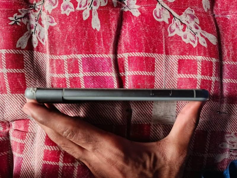Google Pixel 8 1