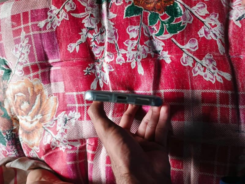 Google Pixel 8 3