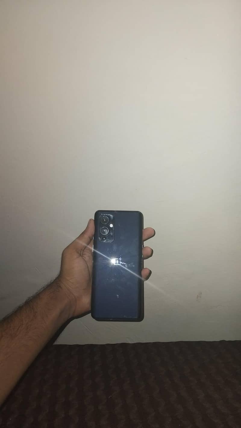 One Plus 9 5g 0