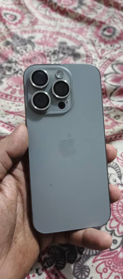 Apple iPhone 15 Pro