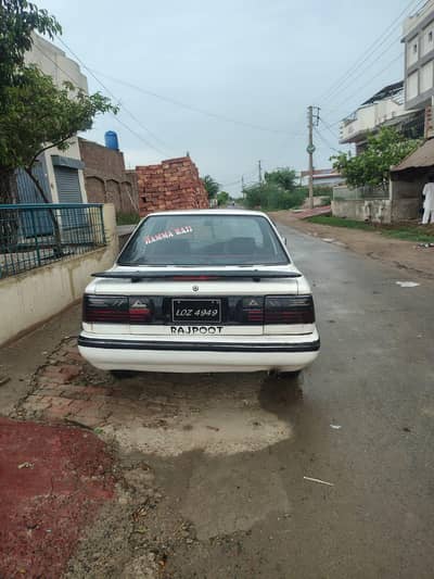 Toyota Corolla 1988 ac chalo exchange posibl