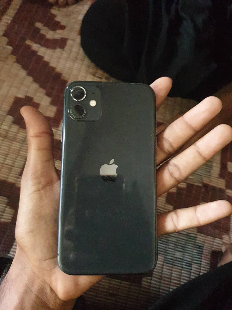 Apple iPhone 11 0