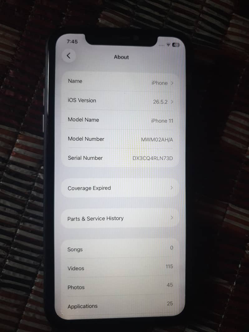 Apple iPhone 11 7
