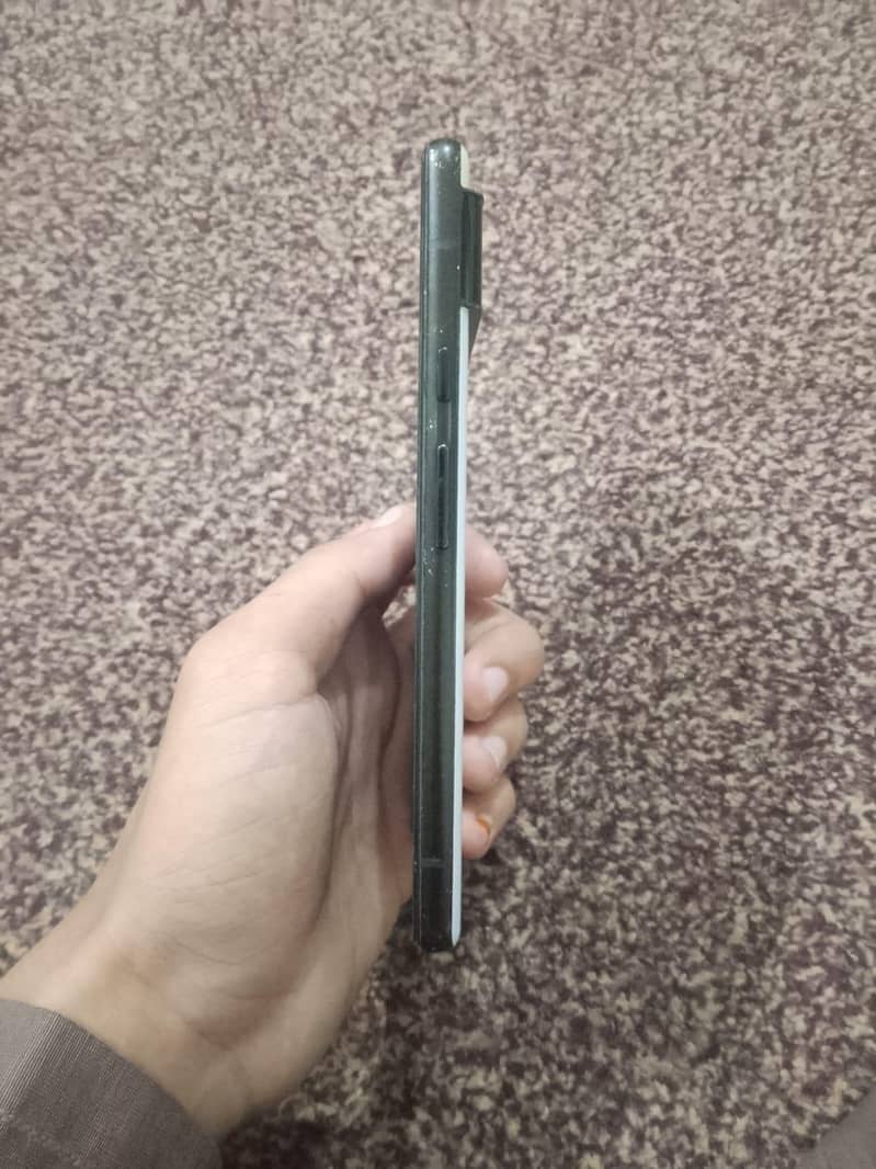 Google Pixel 6 5