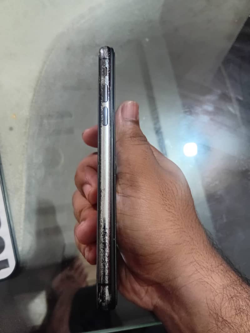 Apple iPhone X 1