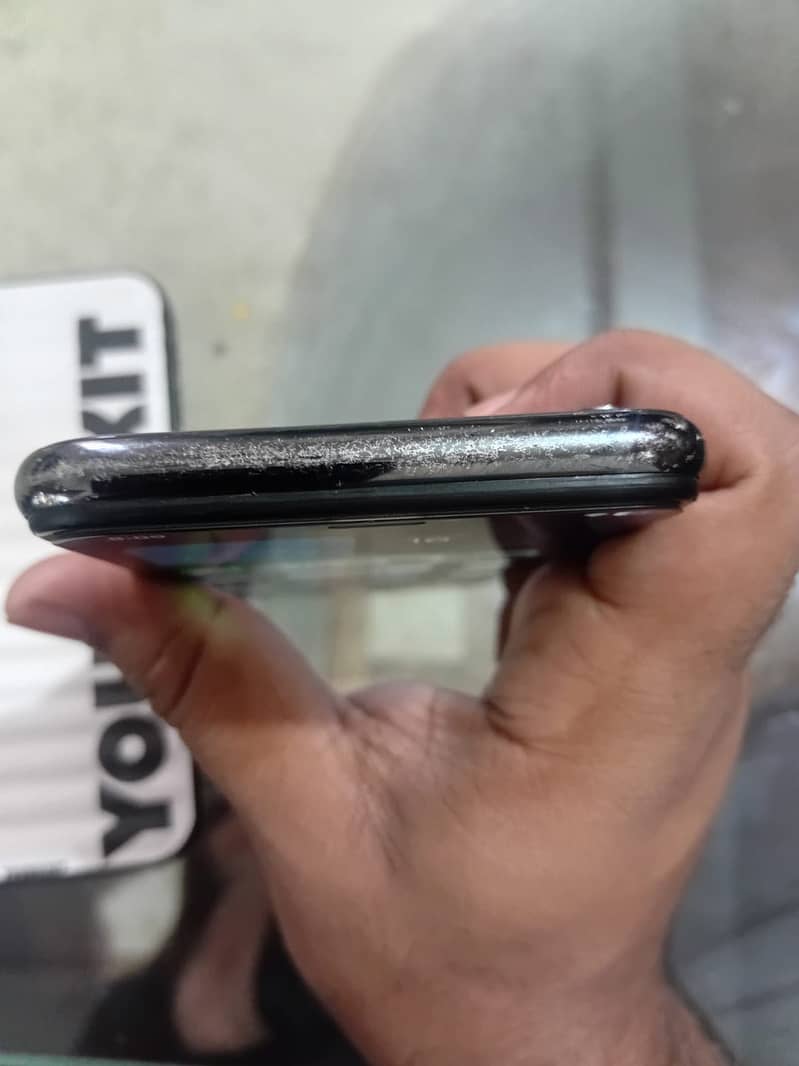 Apple iPhone X 2