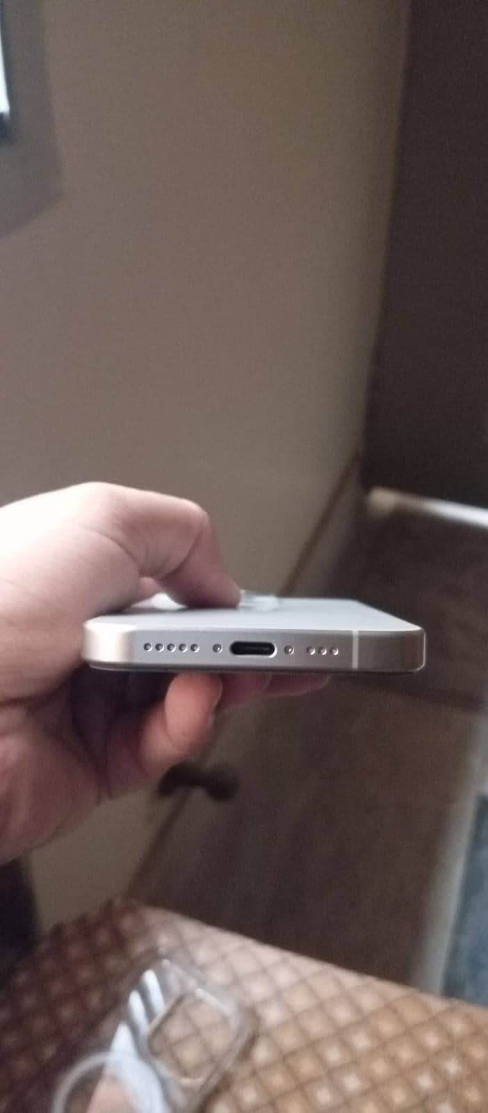 Apple iPhone 15 Pro 6
