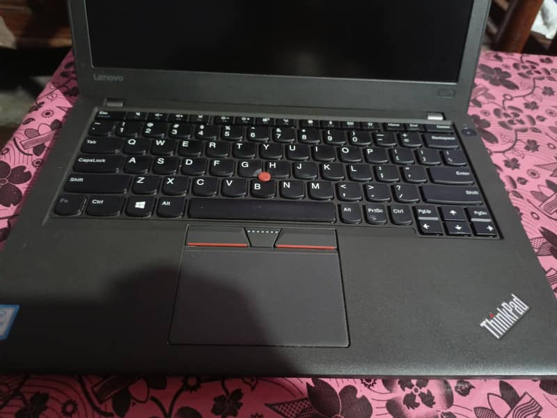 Thinkpad X270 (1000$) Version 2