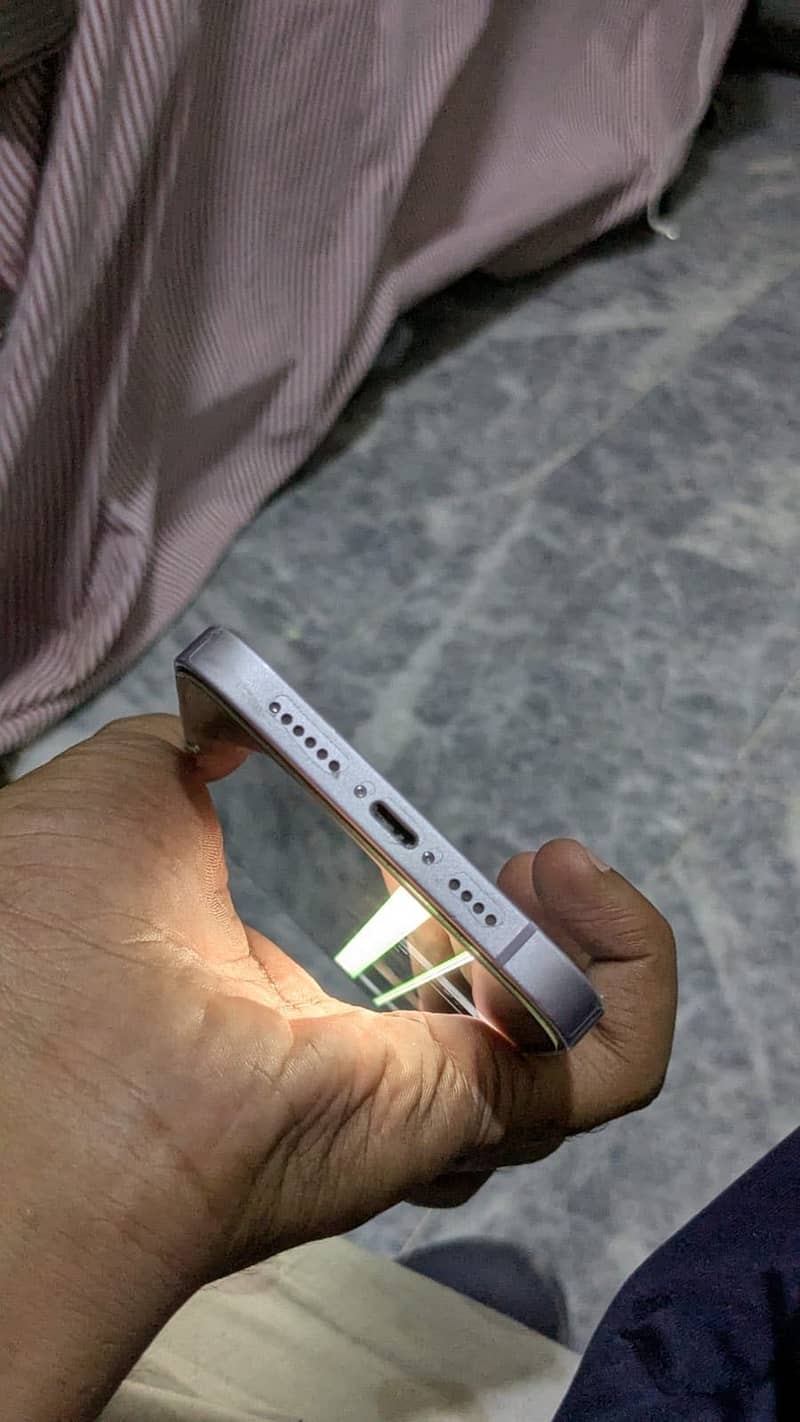 Apple iPhone 14 plus 5