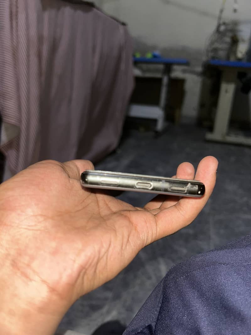 Google Pixel 6a 3