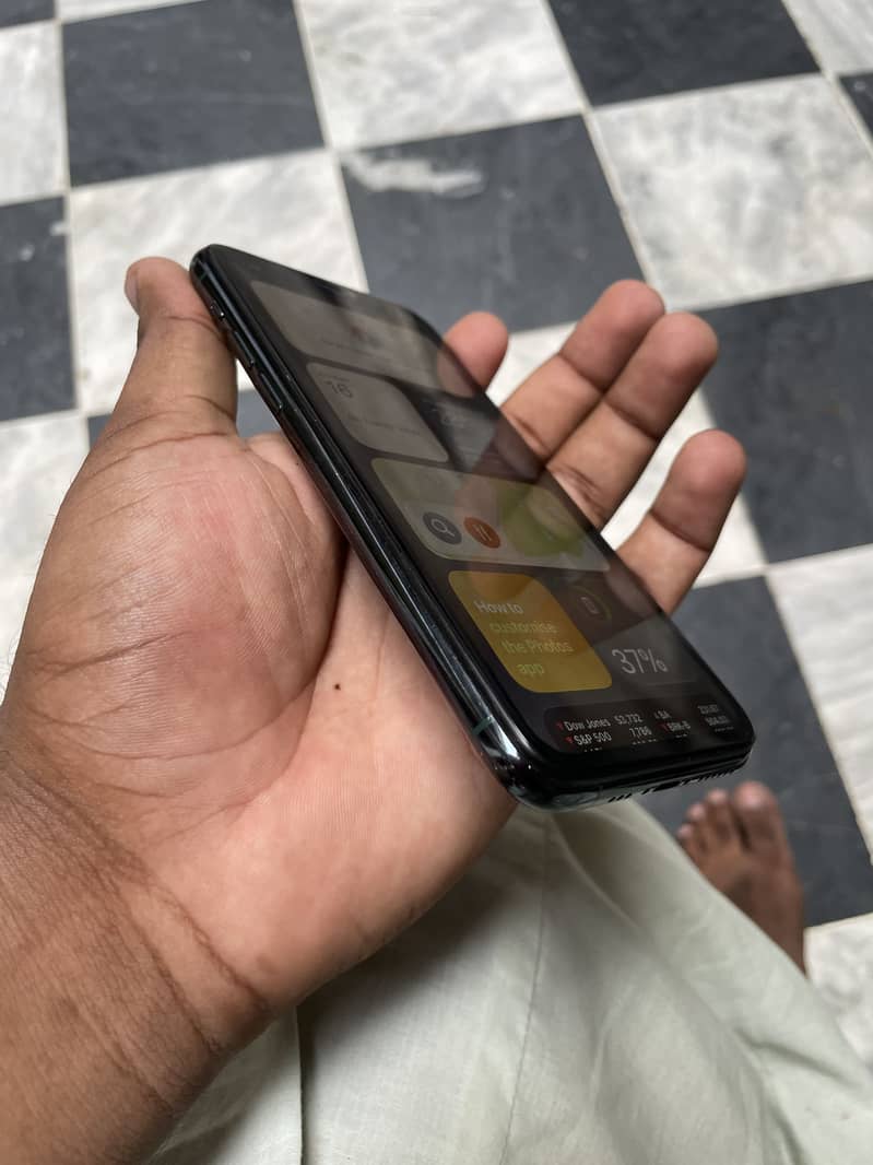 iPhone 11 Pro 5