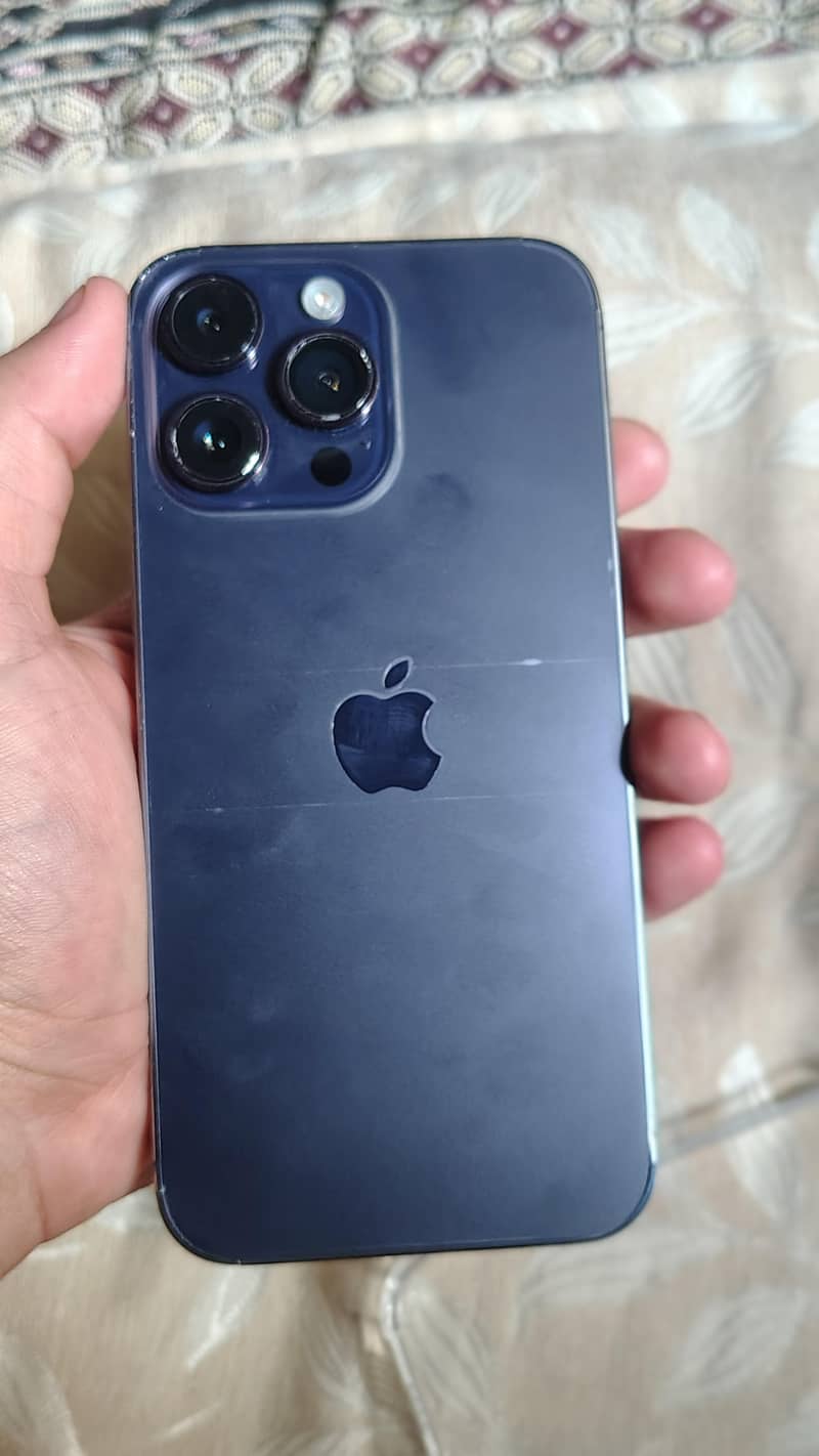 Apple iPhone 14 Pro Max 0