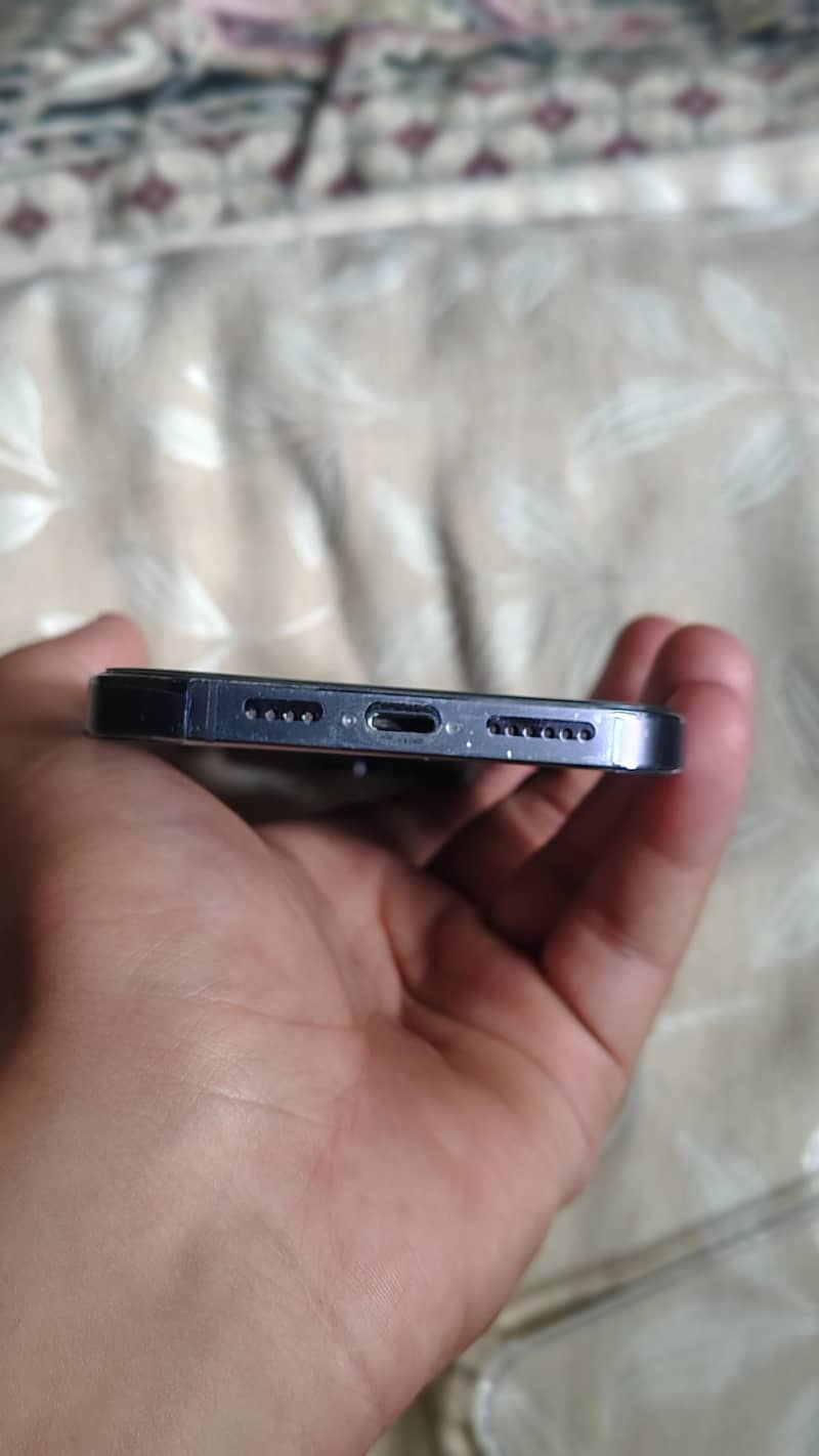 Apple iPhone 14 Pro Max 3
