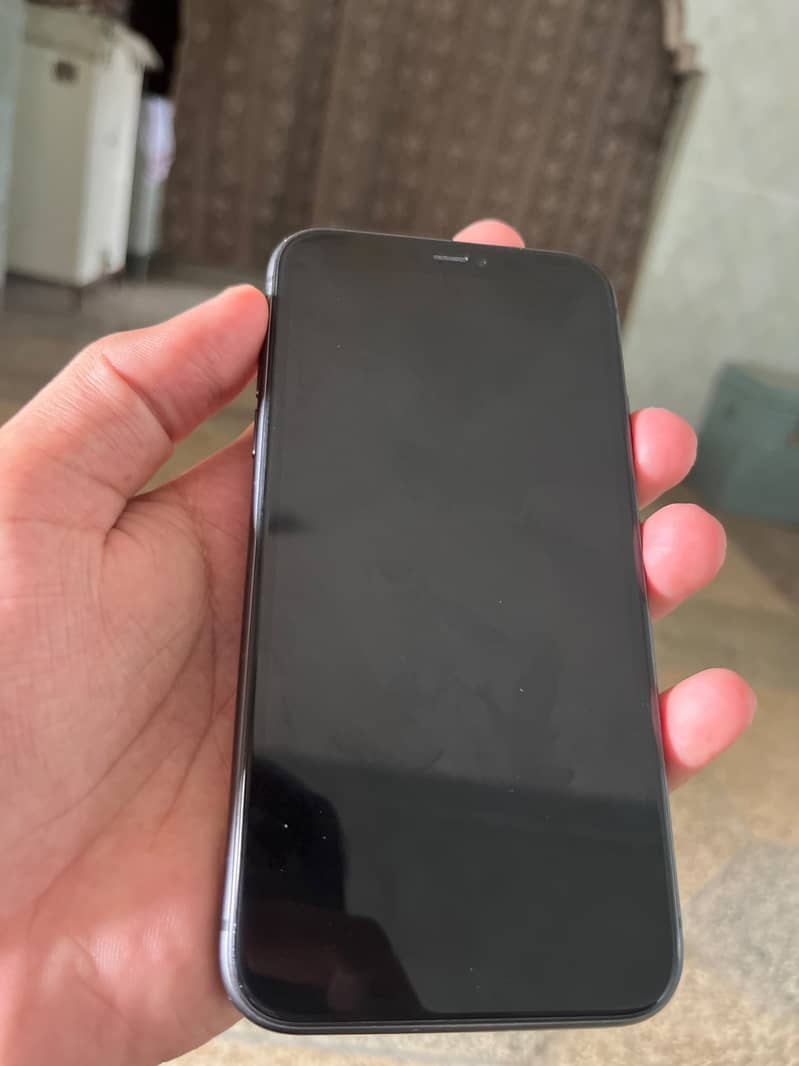 Apple iPhone 11 1