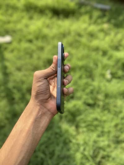 Apple iPhone 15 Pro
