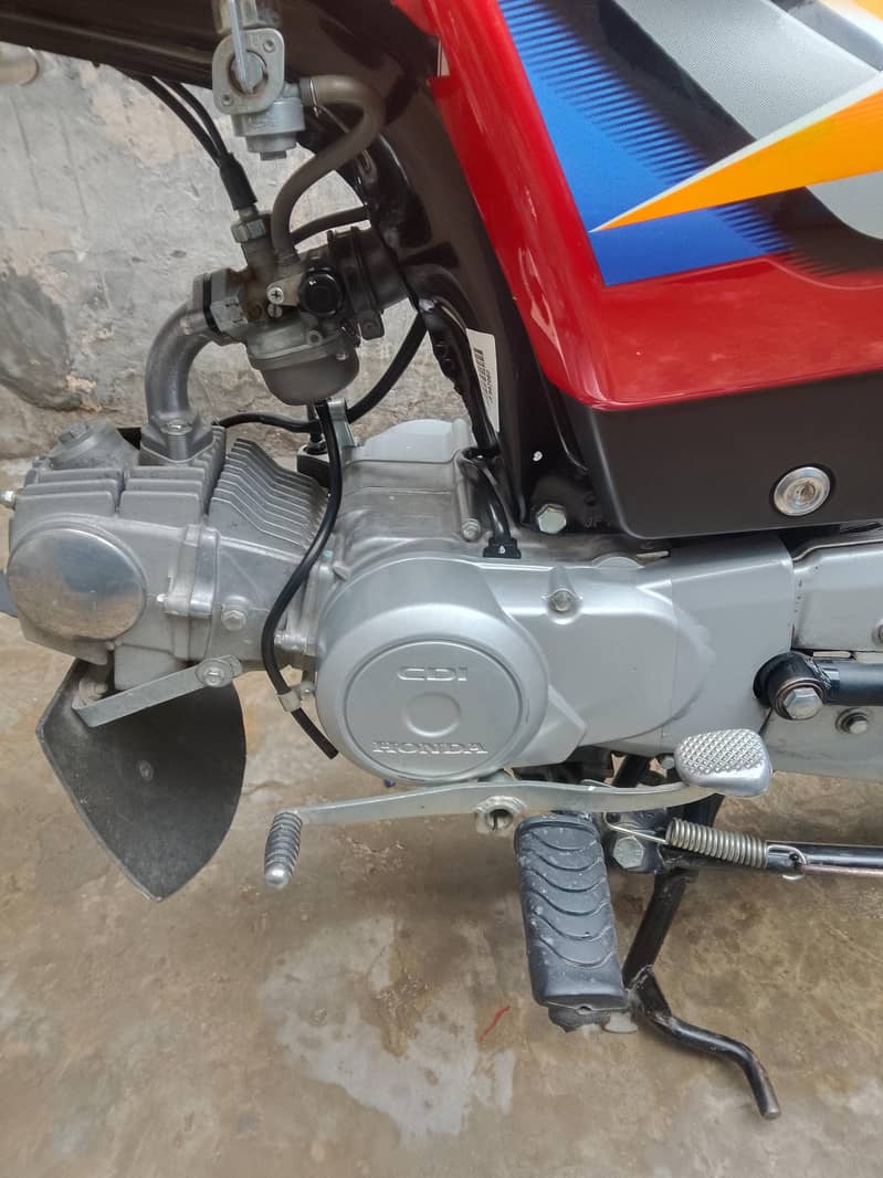 CD70 25 model fresh condition 8