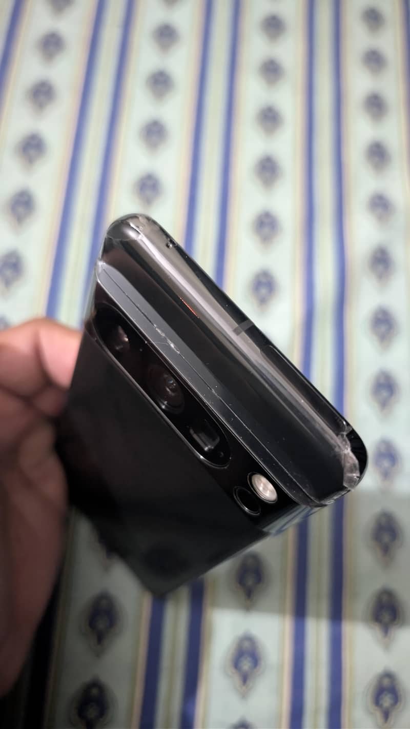 Google Pixel 8 Pro 3