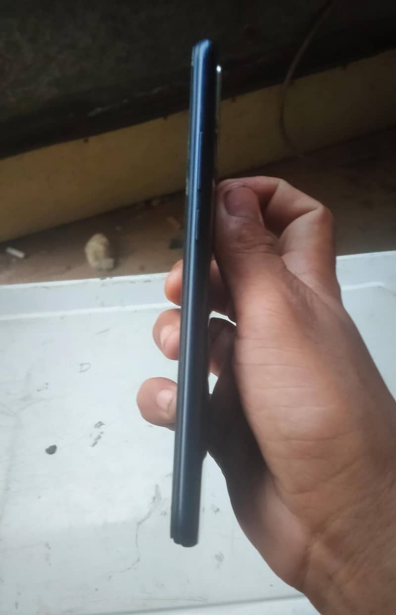 oppo 15 6
