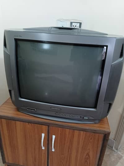 LG Used TV (Old Version) – Excellent Condition | Fully Working