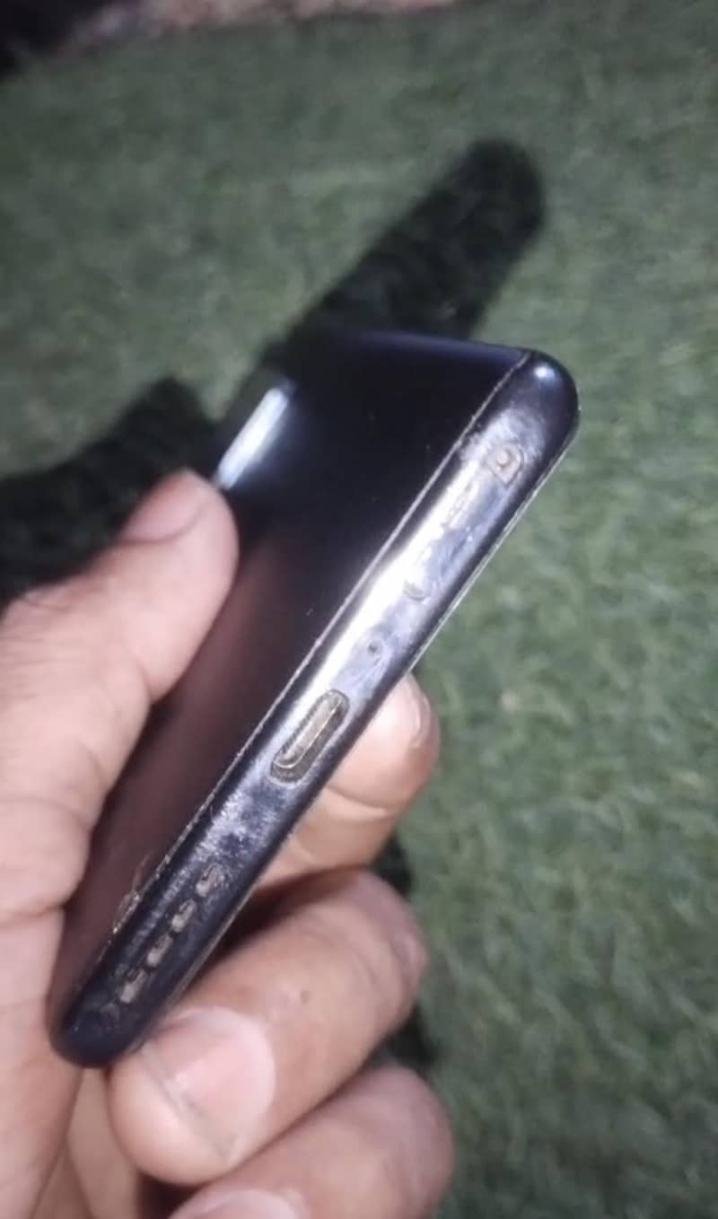 Infinix Note 40 Pro 3