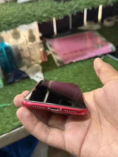 Apple iPhone 11 uegent Sale