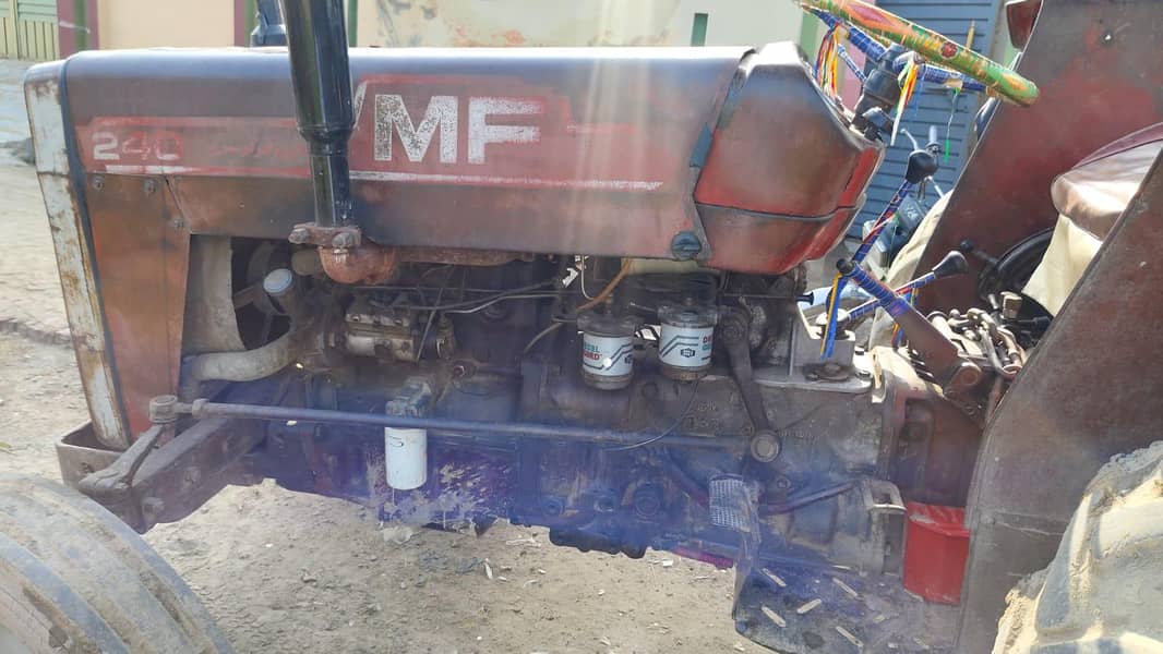 MF240 1992 Model 2