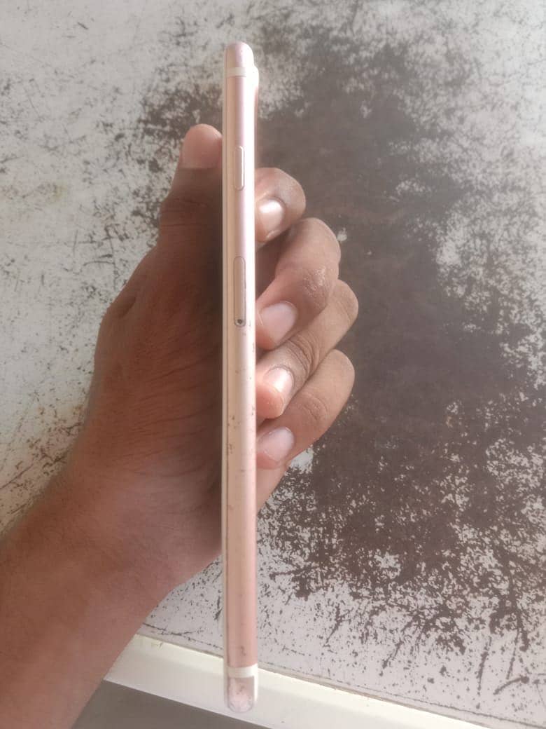 Apple iPhone 7 Plus 7