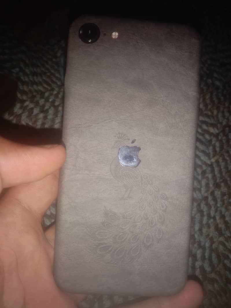 Apple iPhone SE 0