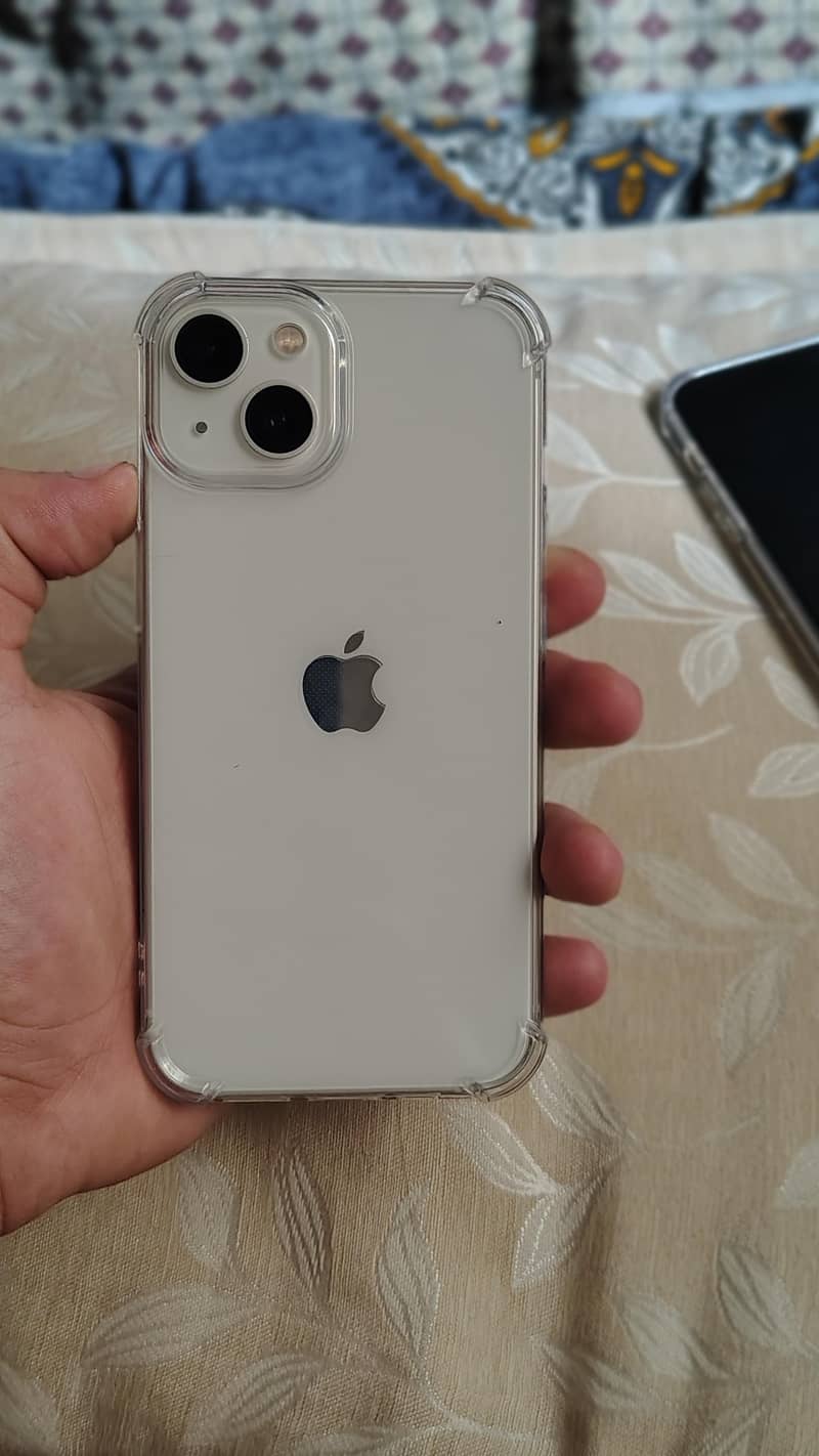 Apple iPhone 13 1