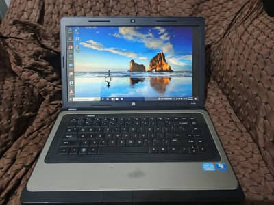 Hp laptop i3 2nd gen  500 hard 8 gb 500 hard 8 gb ram