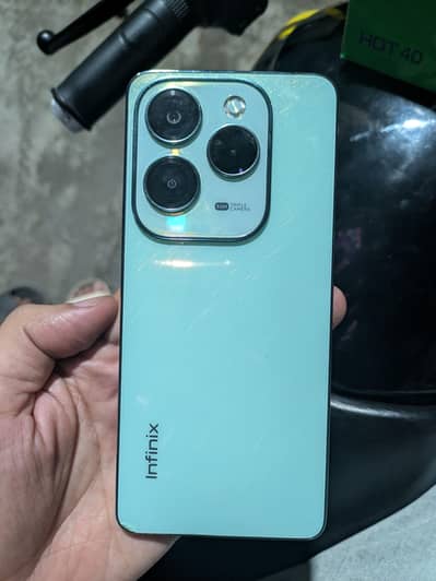 Infinix Hot 40