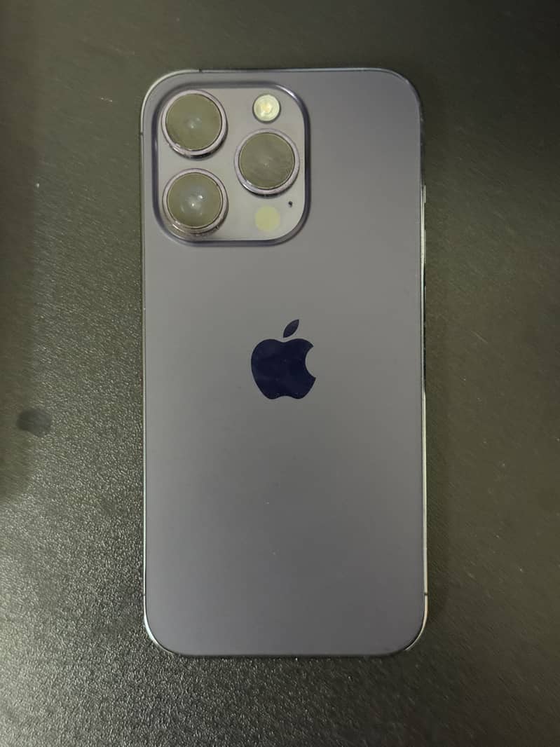 Apple iPhone 14 Pro 1
