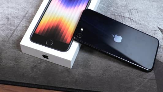 Apple iPhone SE