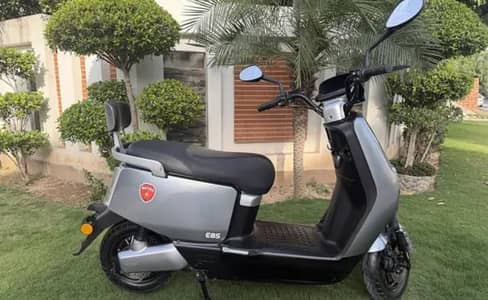 Metro scooty E8S electric / 03/29/16/70/375/