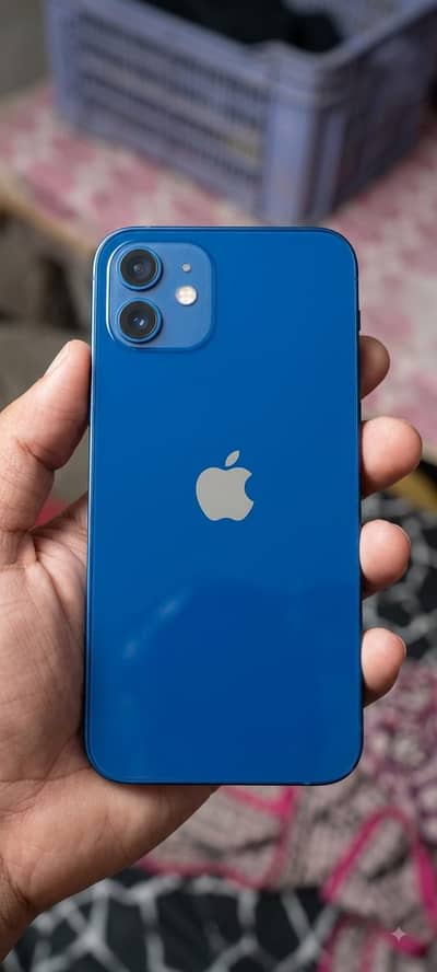 Apple iPhone 12