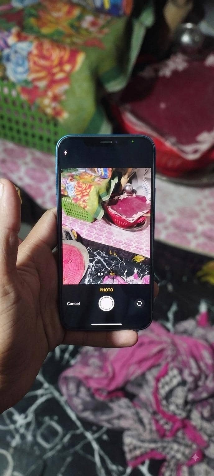 Apple iPhone 12 1