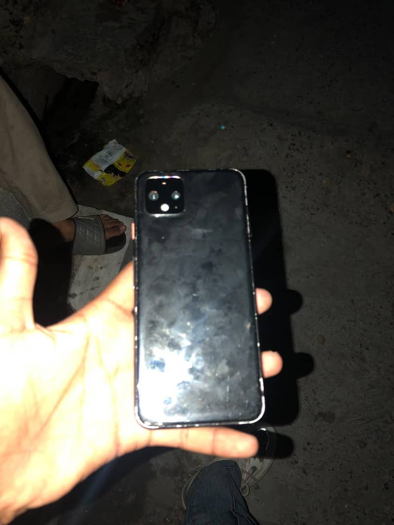 Google Pixel 4 3