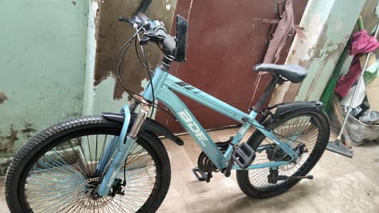 I'm selling my used but good condition bicycle